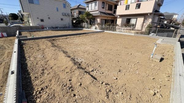 �_�ސ쌧���l�s�`�������R3���ڂ̐V�z��ˌ��Ă̂��̑����n