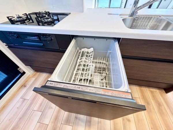 �_�ސ쌧���l�s�ۓy�P�J�擌�쓇�� 24-1�̒��Ã}���V�����̃L�b�`��