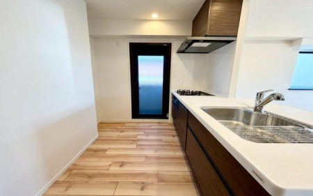 �_�ސ쌧���l�s�ۓy�P�J�擌�쓇�� 24-1�̒��Ã}���V�����̃L�b�`��