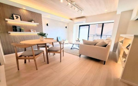 �_�ސ쌧���l�s�����Ԓ�1���ڂ̒��Ã}���V�����̃��r���O