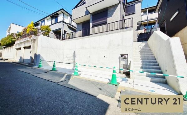 �_�ސ쌧���l�s�˒ˋ敽�˒��̐V�z��ˌ��Ă̂��̑����n