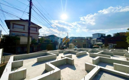 �_�ސ쌧���l�s��q��X���u2���ڂ̐V�z��ˌ��Ă̂��̑����n