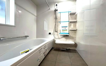 �_�ސ쌧���l�s�˒ˋ�앑��3���ڂ̐V�z��ˌ��Ă̗���