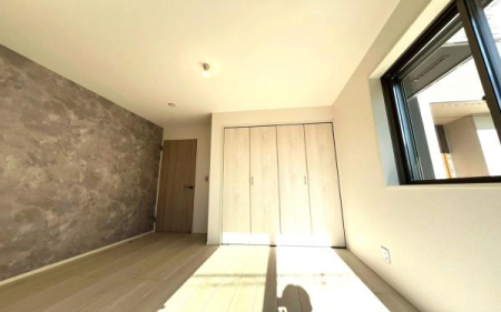 �_�ސ쌧���l�s�˒ˋ�앑��3���ڂ̐V�z��ˌ��Ă̐Q��