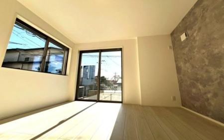 �_�ސ쌧���l�s�˒ˋ�앑��3���ڂ̐V�z��ˌ��Ă̗m��