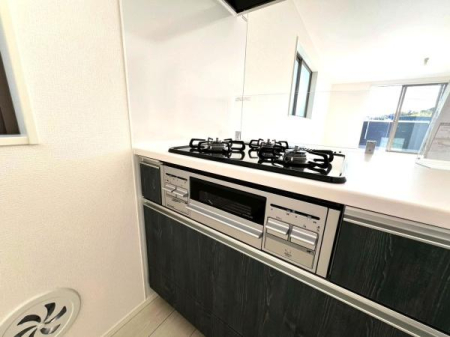 �_�ސ쌧���l�s�˒ˋ�앑��3���ڂ̐V�z��ˌ��ẴL�b�`��