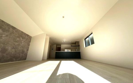 �_�ސ쌧���l�s�˒ˋ�앑��3���ڂ̐V�z��ˌ��Ẵ��r���O