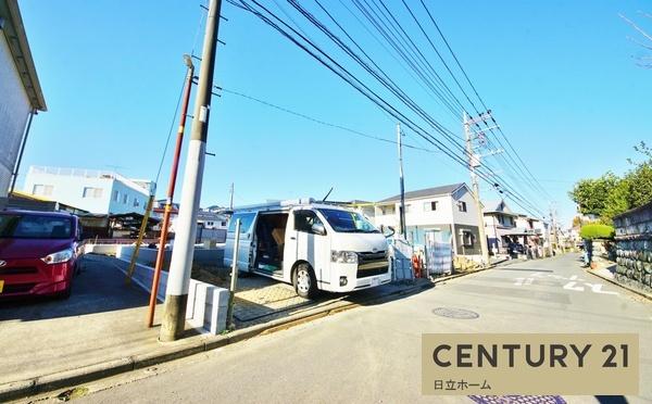 �_�ސ쌧���l�s�`���ڂ��J4���ڂ̐V�z��ˌ��Ă̑O�ʓ��H�܂ތ��n�ʐ^