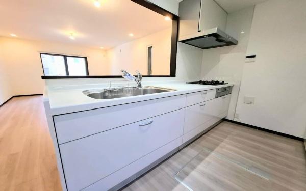 �_�ސ쌧���l�s�_�ސ��O�����̒��È�ˌ��ẴL�b�`��