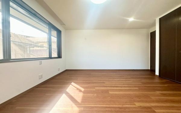 �_�ސ쌧���l�s���i�c��̒��È�ˌ��Ă̐Q��