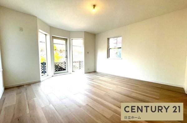 �_�ސ쌧���l�s�ۓy�P�J���꒬�̒��È�ˌ��Ẵ��r���O