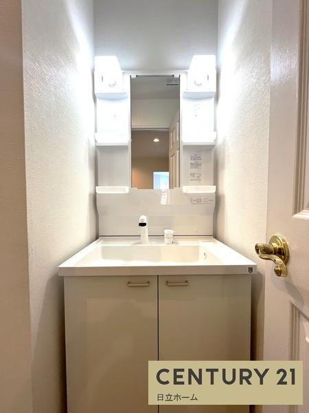 �_�ސ쌧���l�s�ۓy�P�J���꒬�̒��È�ˌ��Ă̐��ʑ�E���ʏ�