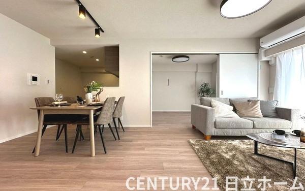 �_�ސ쌧���l�s�΋�\���s�꒬�̒��Ã}���V�����̃��r���O