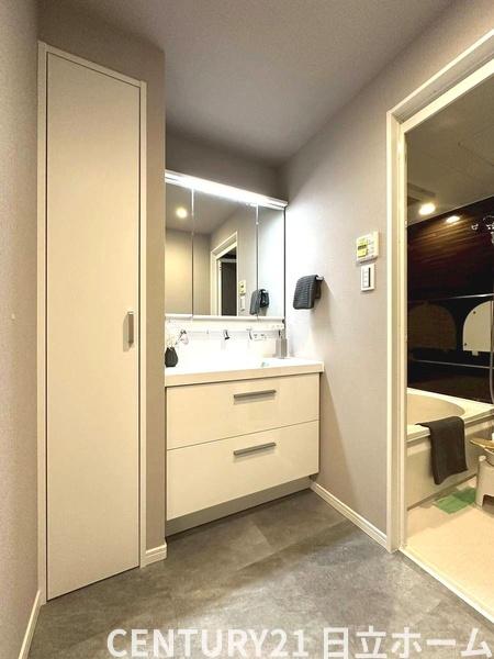 �_�ސ쌧���l�s�΋�\���s�꒬�̒��Ã}���V�����̐��ʑ�E���ʏ�