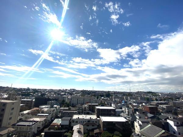 �_�ސ쌧���s���Ë��쉄1���ڂ̒��Ã}���V�����̏Z�˂���̒��]�ʐ^