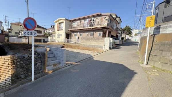 �_�ސ쌧���l�s��敽�y�̐V�z��ˌ��Ă̑O�ʓ��H�܂ތ��n�ʐ^