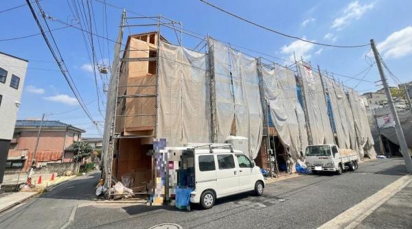 �_�ސ쌧���l�s��q��ێR1���ڂ̐V�z��ˌ��Ă̂��̑����n