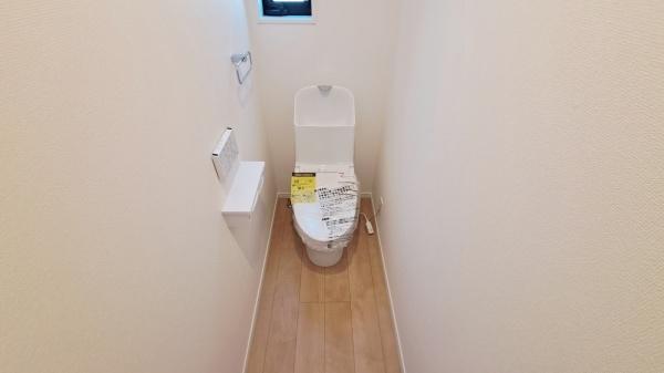 �_�ސ쌧���l�s��q��ێR1���ڂ̐V�z��ˌ��Ẵg�C��