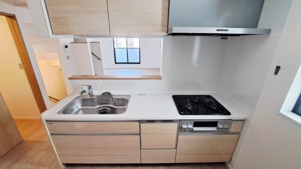 �_�ސ쌧���l�s��q��ێR1���ڂ̐V�z��ˌ��ẴL�b�`��