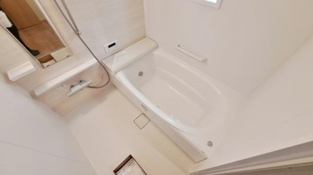 �_�ސ쌧���l�s��q��ێR1���ڂ̐V�z��ˌ��Ă̗���