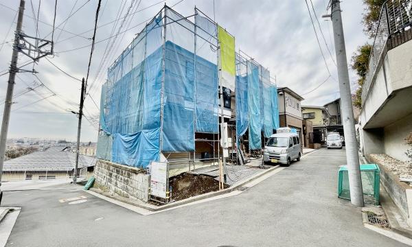 �_�ސ쌧���l�s�ۓy�P�J�抙�J���̐V�z��ˌ��Ă̌��n�O�ώʐ^