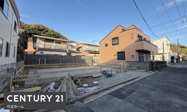 �_�ސ쌧���l�s�����哹1���ڂ̐V�z��ˌ��Ă̑O�ʓ��H�܂ތ��n�ʐ^