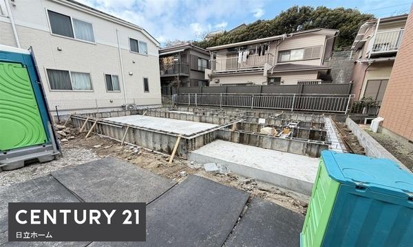 �_�ސ쌧���l�s�����哹1���ڂ̐V�z��ˌ��Ă̑O�ʓ��H�܂ތ��n�ʐ^