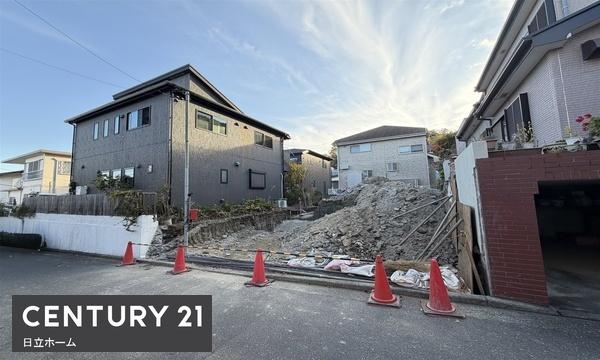 �_�ސ쌧���l�s����捂�M��2���ڂ̐V�z��ˌ��Ă̑O�ʓ��H�܂ތ��n�ʐ^