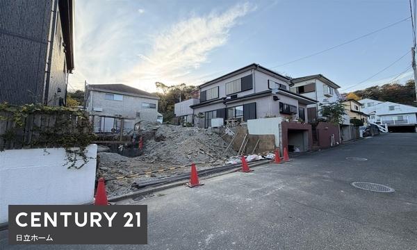 �_�ސ쌧���l�s����捂�M��2���ڂ̐V�z��ˌ��Ă̑O�ʓ��H�܂ތ��n�ʐ^