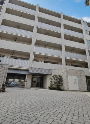 �_�ސ쌧���l�s�`�k��j����4���ڂ̒��Ã}���V�����̃��r���O