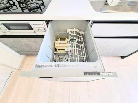 �_�ސ쌧���l�s���捡�h�쒬�̐V�z��ˌ��ẴL�b�`��