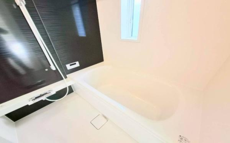 �_�ސ쌧���l�s���J�拴��3���ڂ̐V�z��ˌ��Ă̗���