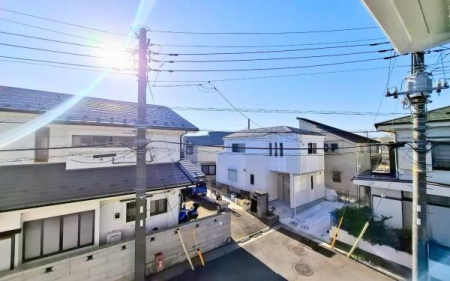 �_�ސ쌧���l�s���J�拴��3���ڂ̐V�z��ˌ��Ă̏Z�˂���̒��]�ʐ^