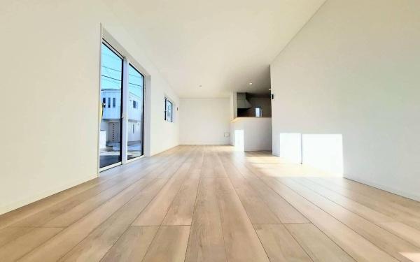 �_�ސ쌧���l�s���J�拴��3���ڂ̐V�z��ˌ��Ẵ��r���O