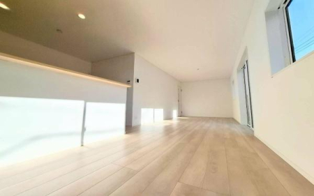 �_�ސ쌧���l�s���J�拴��3���ڂ̐V�z��ˌ��Ẵ��r���O