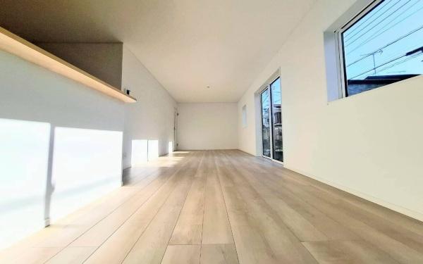 �_�ސ쌧���l�s���J�拴��3���ڂ̐V�z��ˌ��Ẵ��r���O