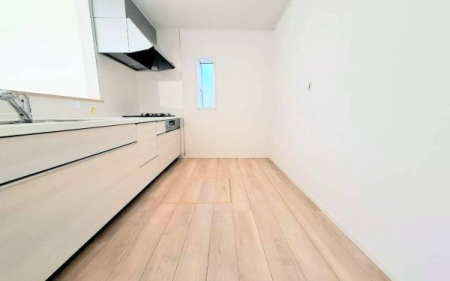 �_�ސ쌧���l�s���J�拴��3���ڂ̐V�z��ˌ��ẴL�b�`��