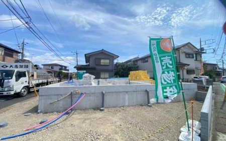 �_�ސ쌧���l�s���J��{��2���ڂ̐V�z��ˌ��Ă̂��̑����n
