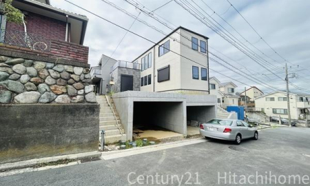 �_�ސ쌧���l�s��q��X6���ڂ̐V�z��ˌ��Ă̑O�ʓ��H�܂ތ��n�ʐ^