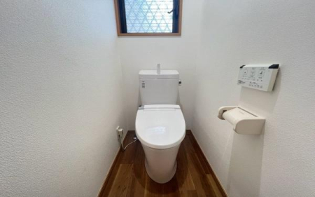�_�ސ쌧���l�s��q��X5���ڂ̒��È�ˌ��Ẵg�C��