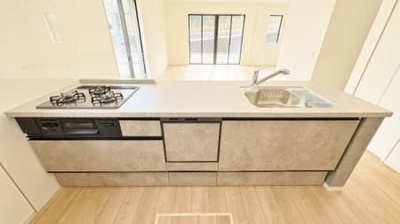 �_�ސ쌧���l�s�΋�O�ے��̐V�z��ˌ��ẴL�b�`��