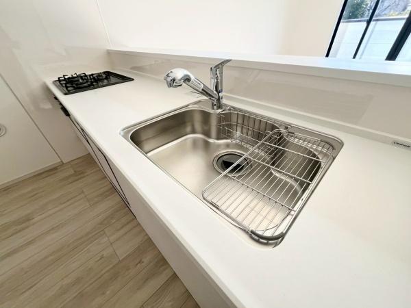 �_�ސ쌧���l�s�ۓy�P�J���Ց�̐V�z��ˌ��ẴL�b�`��