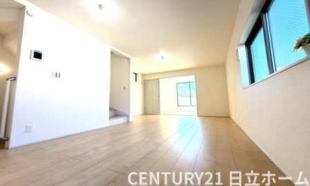 �_�ސ쌧���l�s�`�k��j����5���ڂ̐V�z��ˌ��Ẵ��r���O