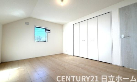 �_�ސ쌧���l�s�`�k��j����5���ڂ̐V�z��ˌ��Ă̐Q��