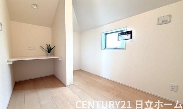 �_�ސ쌧���l�s�`�k��j����5���ڂ̐V�z��ˌ��Ă̎q������