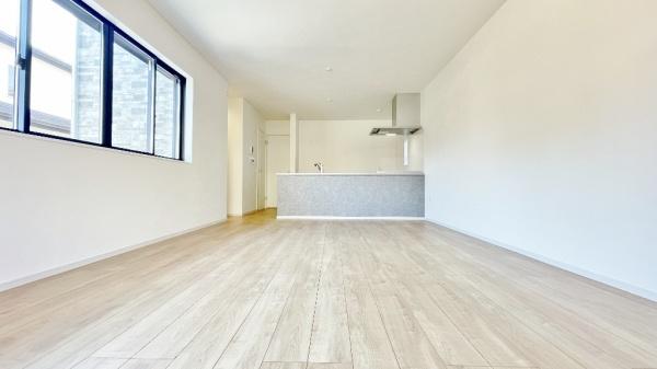 �_�ސ쌧���l�s�˒ˋ�˒˒��̐V�z��ˌ��Ẵ��r���O