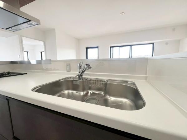 �_�ސ쌧���l�s�ۓy�P�J��@��3���ڂ̒��Ã}���V�����̃L�b�`��