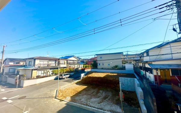 �_�ސ쌧���l�s�˒ˋ�앑��4���ڂ̐V�z��ˌ��Ă̏Z�˂���̒��]�ʐ^