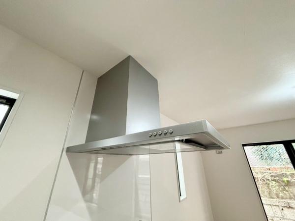 �_�ސ쌧���l�s�`��扺�i�J5���ڂ̐V�z��ˌ��ẴL�b�`��