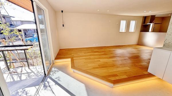 �_�ސ쌧����s�ғ����C��3���ڂ̐V�z��ˌ��Ẵ��r���O